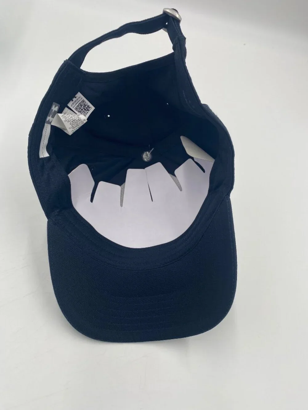 Under Armour Hat Strapback Cap Youth One Size OSFM Adjustable Black Embroidered